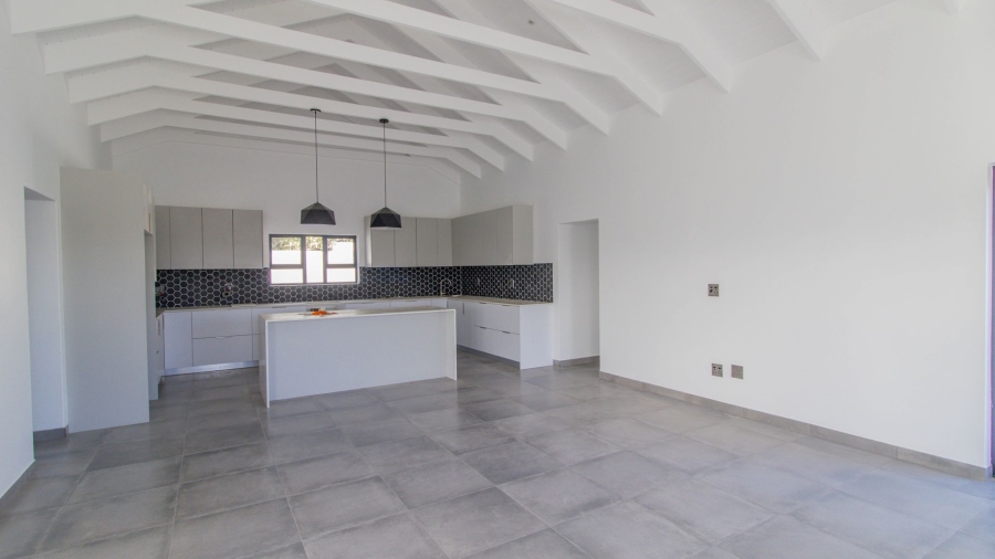 4 Bedroom Property for Sale in Shelley Point Western Cape
